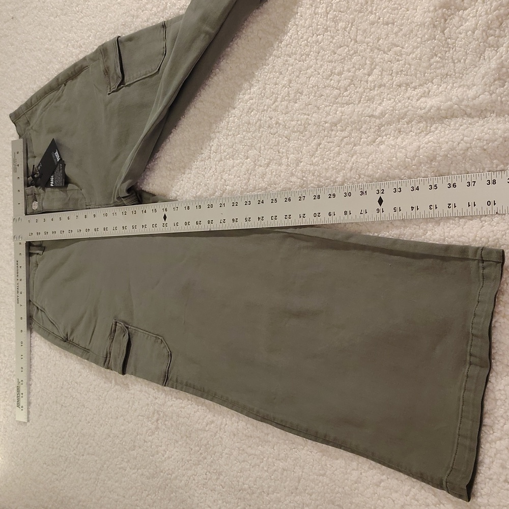 PAIGE Carly Wide Leg Cargo Pocket Jeans – Vintage Ivy Green, Size 32 (10-12) - Picture 12 of 16